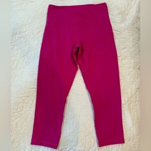Party Pink Pocket Light n Tight Hi-Rise Capri